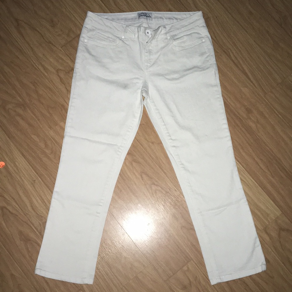 Aeropostale Skinny Capri Pants